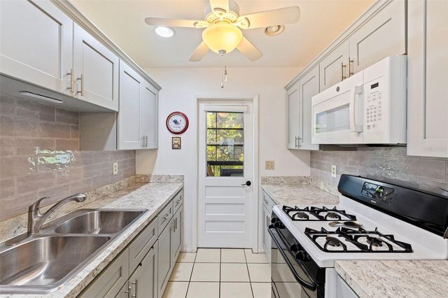 5975 TERRACE PARK DRIVE N 204, St Petersburg, FL 33709