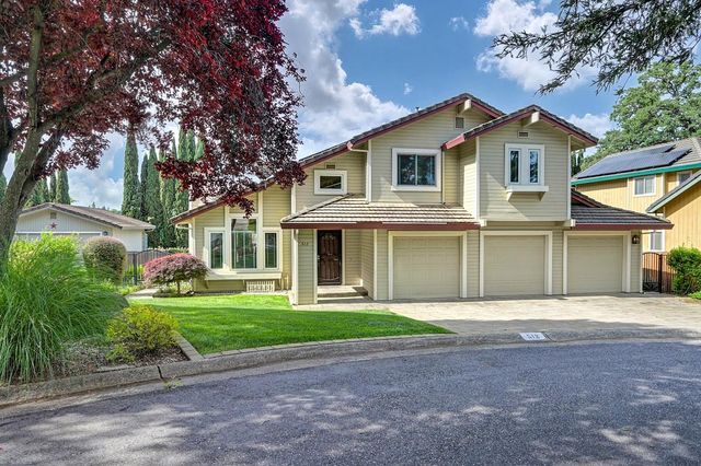 512 Adriana Pl, Auburn, CA 95603