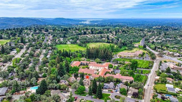 512 Adriana Pl, Auburn, CA 95603