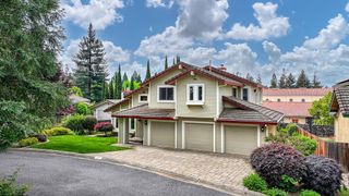 512 Adriana Pl, Auburn, CA 95603