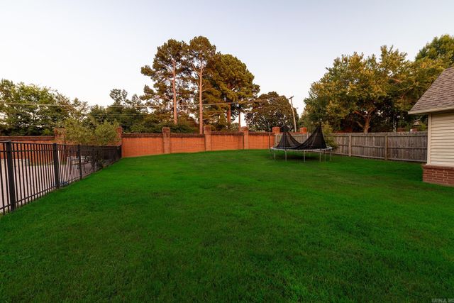 1810 Royal Drive, Conway, AR 72034