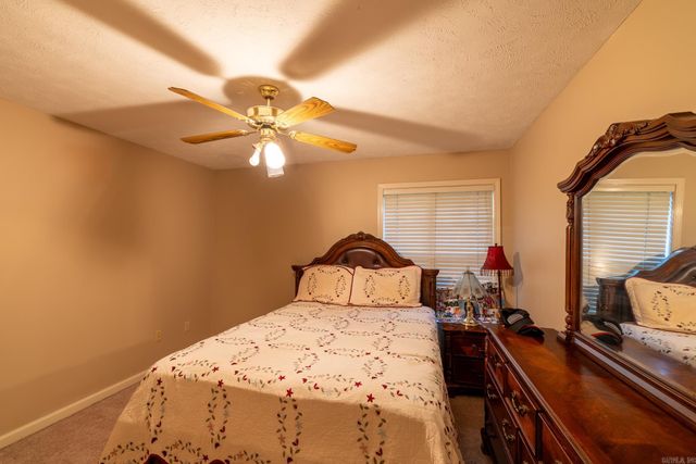 1810 Royal Drive, Conway, AR 72034