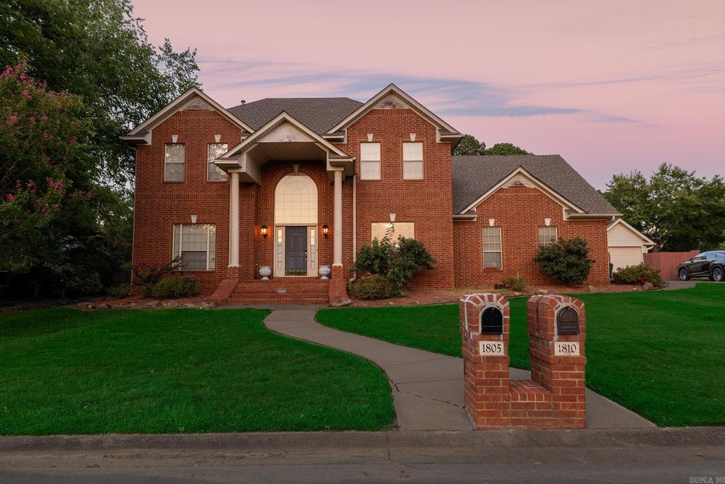 1810 Royal Drive, Conway, AR 72034