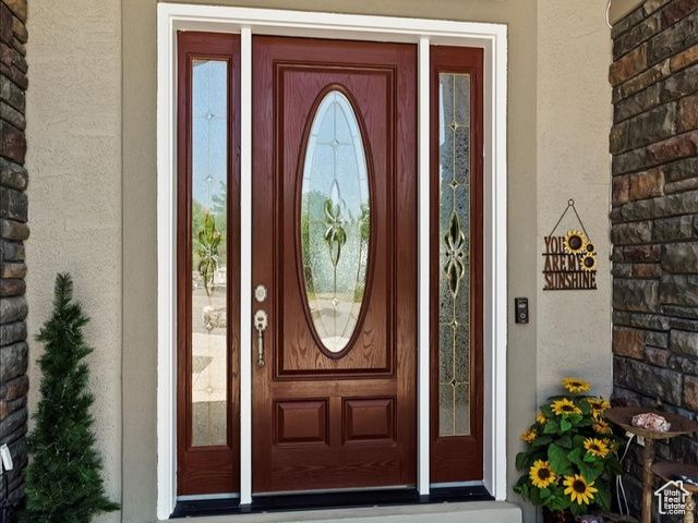 898 E 260 N, Hyde Park, UT 84318