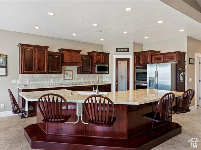 898 E 260 N, Hyde Park, UT 84318