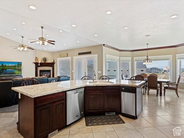 898 E 260 N, Hyde Park, UT 84318