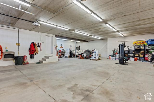 898 E 260 N, Hyde Park, UT 84318