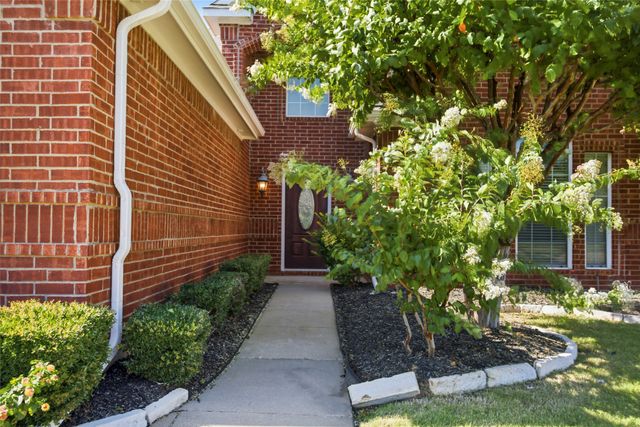 1201 Forest Green Drive, Kennedale, TX 76060