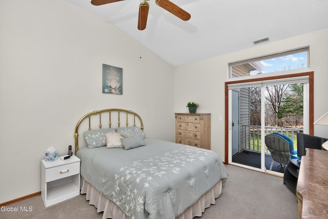 321 Diamond Rock Circle, Troy, NY 12182