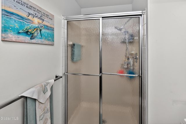 321 Diamond Rock Circle, Troy, NY 12182