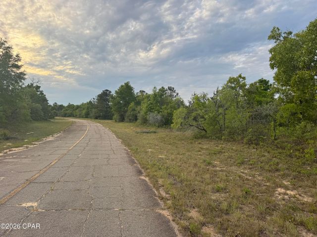 0000 Devonshire Drive, Chipley, FL 32428