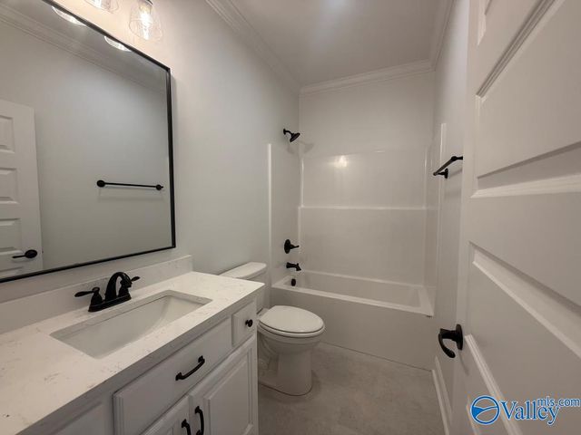 26433 Old Town Drive, Athens, AL 35613