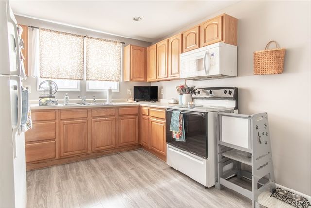 206 South Hamilton Street 2, Watertown City, NY 13601