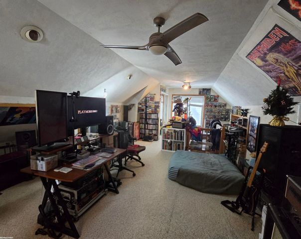 14041 Vernon Street, Oak Park, MI 48237