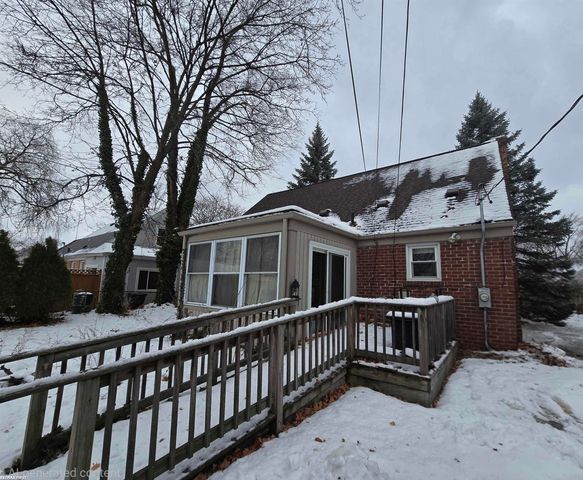 14041 Vernon Street, Oak Park, MI 48237