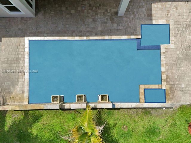 14401 N Jockey Cir N, Davie, FL 33330