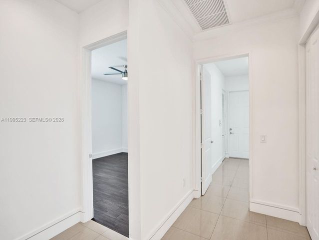 14401 N Jockey Cir N, Davie, FL 33330