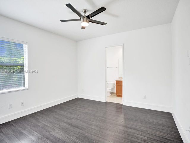 14401 N Jockey Cir N, Davie, FL 33330