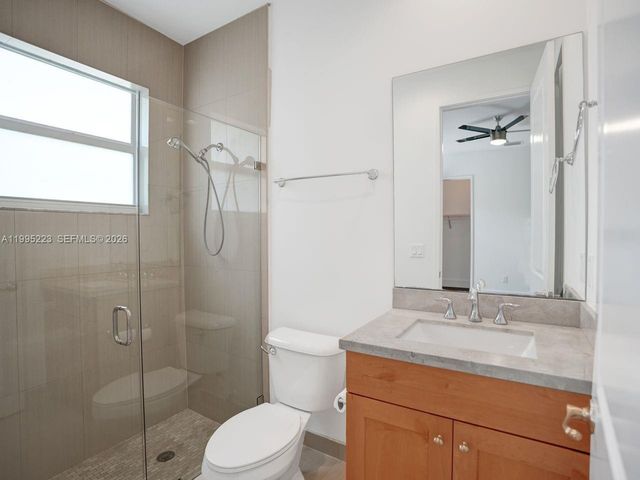 14401 N Jockey Cir N, Davie, FL 33330