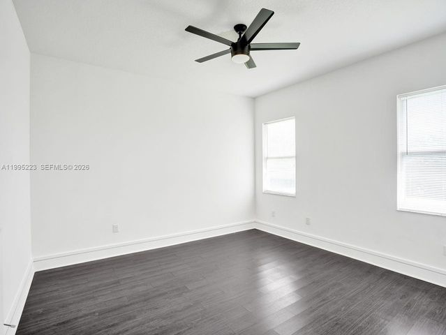 14401 N Jockey Cir N, Davie, FL 33330