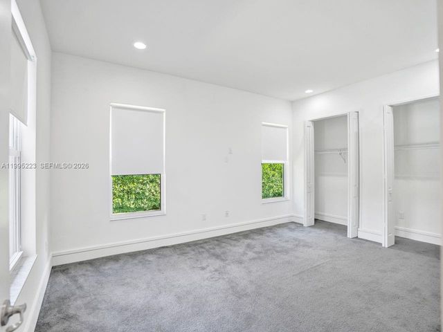 14401 N Jockey Cir N, Davie, FL 33330