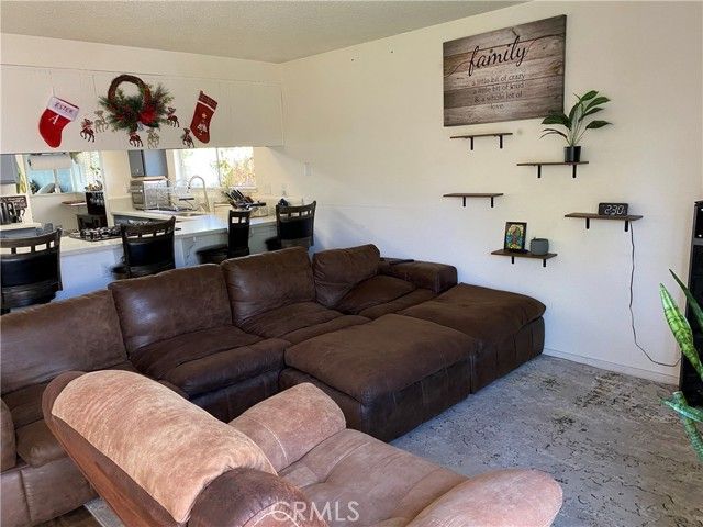 13501 Driftwood Drive, Victorville, CA 92395