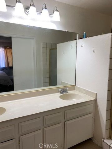 13501 Driftwood Drive, Victorville, CA 92395