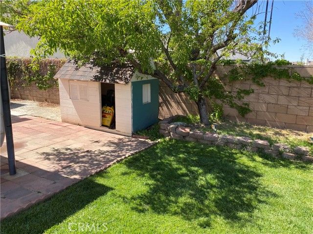 13501 Driftwood Drive, Victorville, CA 92395