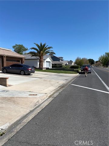 13501 Driftwood Drive, Victorville, CA 92395