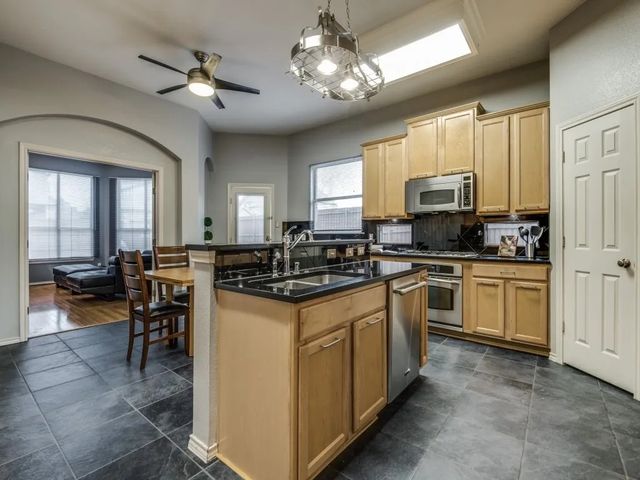 12524 Concho Drive, Frisco, TX 75033