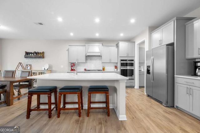 916 Gambino Trace, Peachtree City, GA 30269