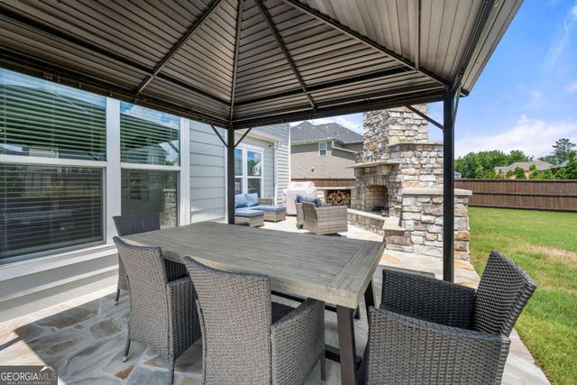 916 Gambino Trace, Peachtree City, GA 30269