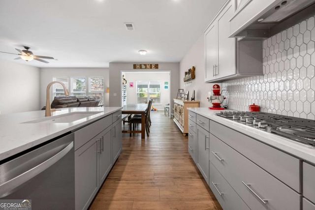 916 Gambino Trace, Peachtree City, GA 30269