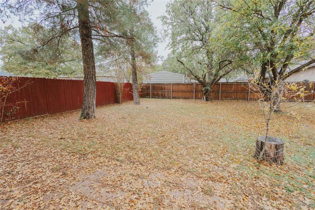 108 Golden Kinglet Lane, Cisco, TX 76437