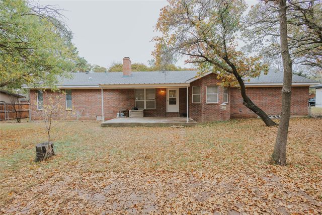 108 Golden Kinglet Lane, Cisco, TX 76437