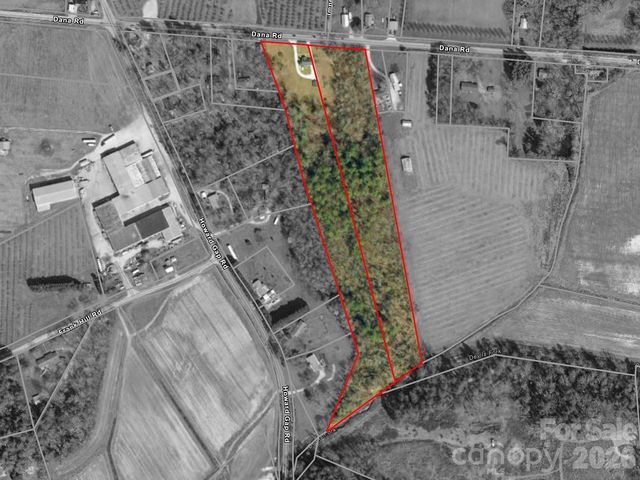 1230 Dana Road, Hendersonville, NC 28792