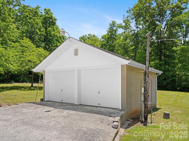 1230 Dana Road, Hendersonville, NC 28792