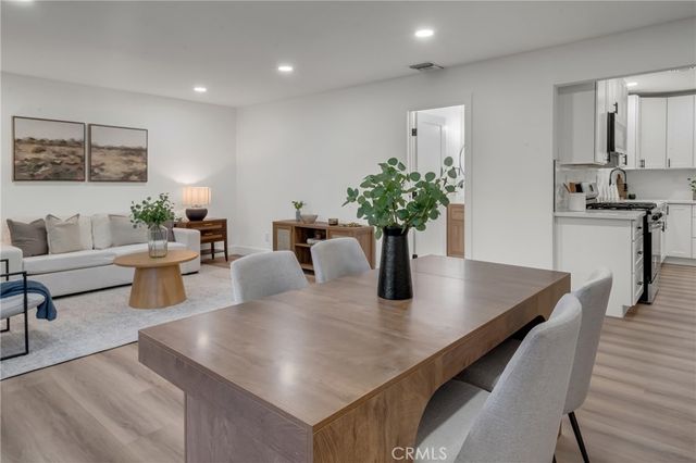 1741 N Rose, Burbank, CA 91505