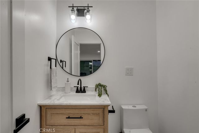 1741 N Rose, Burbank, CA 91505