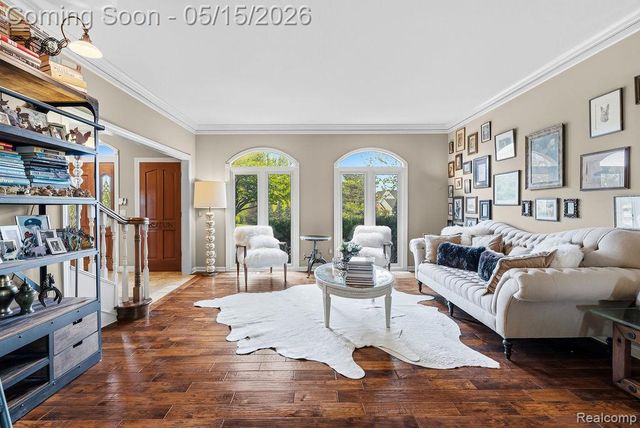 7374 Fox Hill Lane, Northville, MI 48168