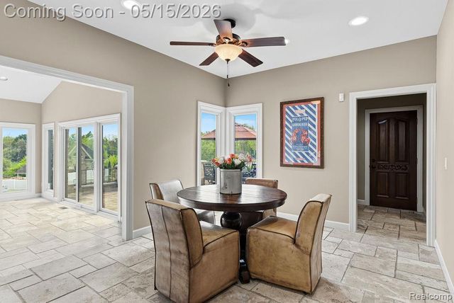 7374 Fox Hill Lane, Northville, MI 48168
