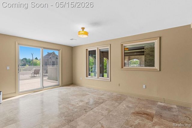 7374 Fox Hill Lane, Northville, MI 48168