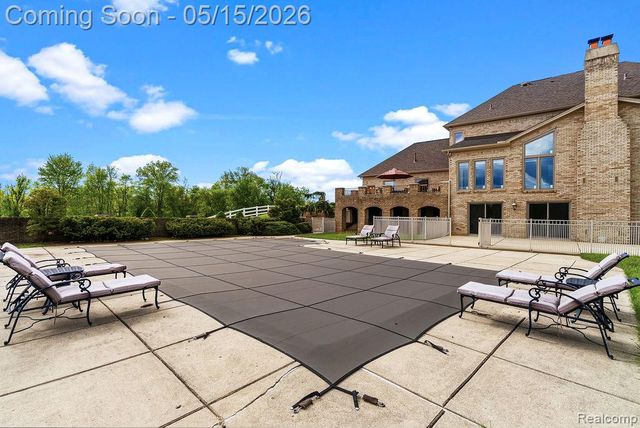 7374 Fox Hill Lane, Northville, MI 48168