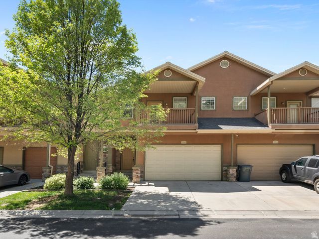 10968 MAPLE FARMS LN, South Jordan, UT 84095