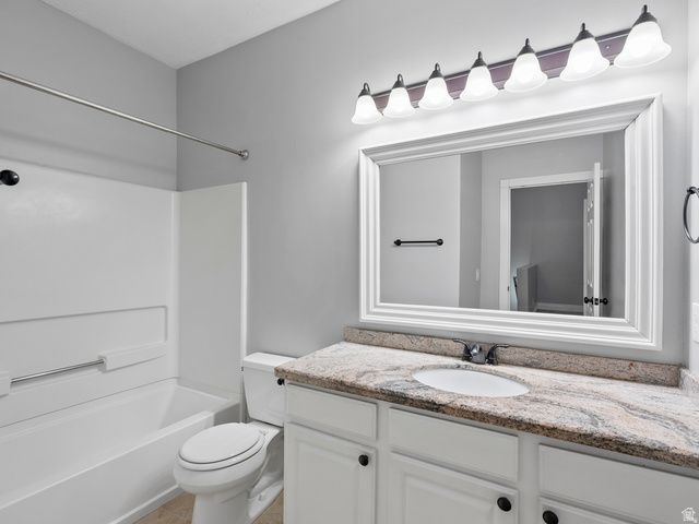 10968 MAPLE FARMS LN, South Jordan, UT 84095