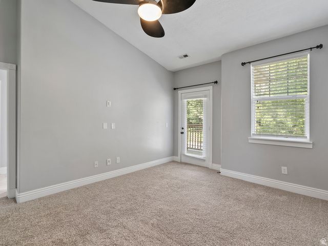10968 MAPLE FARMS LN, South Jordan, UT 84095