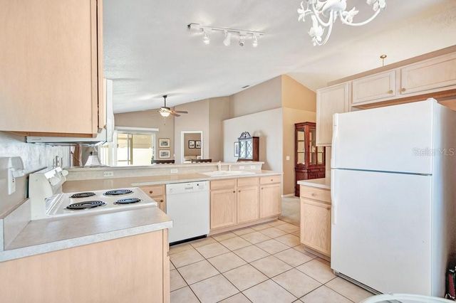 144 SEVILLE POINTE AVENUE, Orlando, FL 32807
