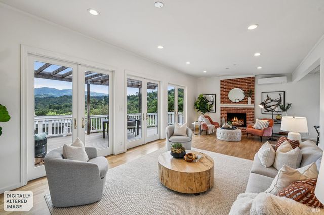 23 Arcangel Ct, Fairfax, CA 94930