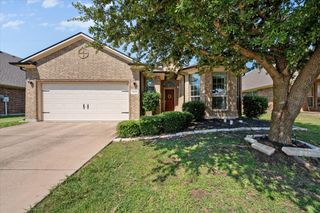 7810 Black Willow Lane, Arlington, TX 76002