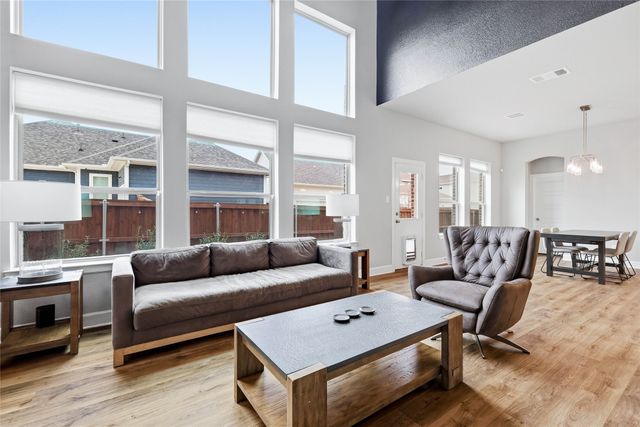 2117 Tolleson Drive, Fort Worth, TX 76008